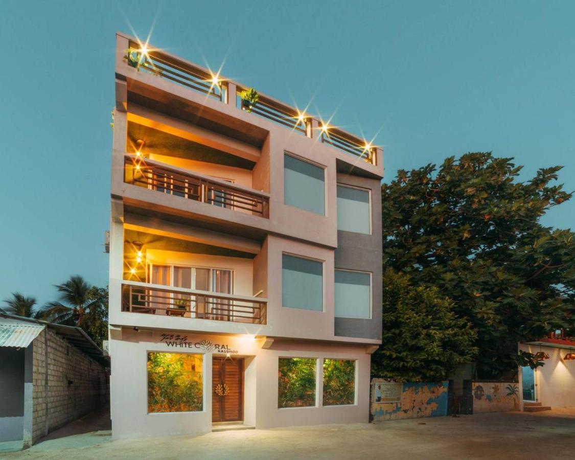 White Coral Rasdhoo Hotel Exterior foto