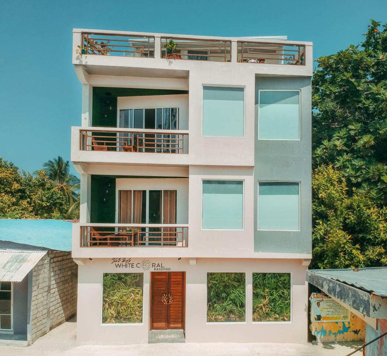 White Coral Rasdhoo Hotel Exterior foto